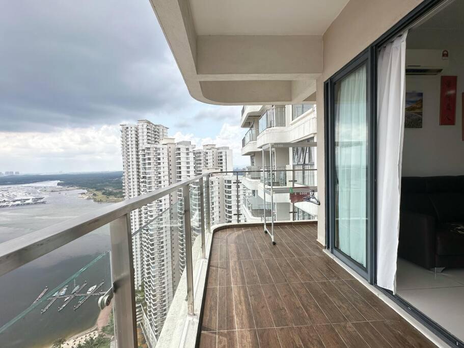 Apartment Country Garden Seaview Jchome By Mwm Johor Bahru